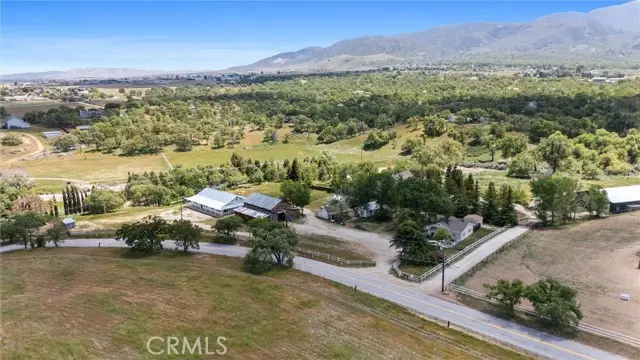 21192 Old Town Road, Tehachapi, CA 93561 - Image #3