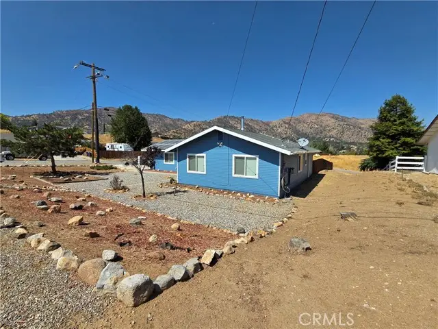 22201 Mccarthy Drive, Tehachapi, CA 93561 - Image #3