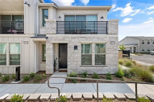 10972 Honeysuckle, Fresno, CA 93730