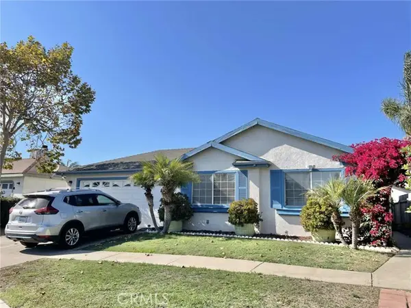 511 Washington Circle, Santa Maria, CA 93458