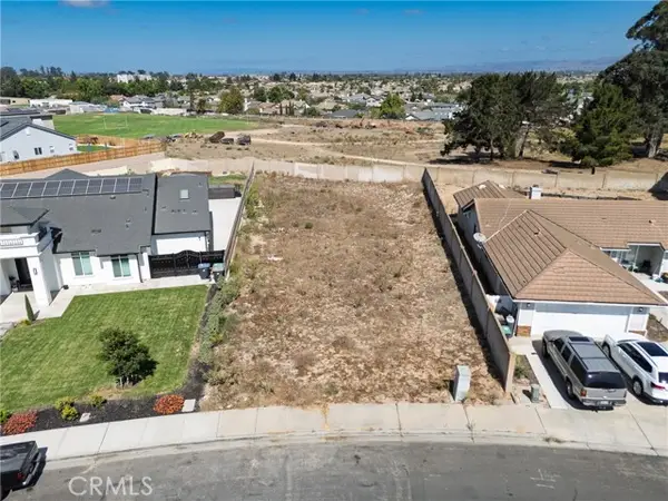 827 Firefox Drive, Santa Maria, CA 93455