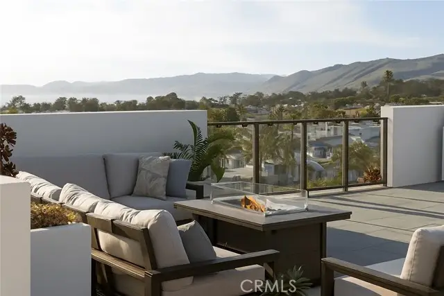 402 W Grand Avenue #302, Grover Beach, CA 93433 - Image #1