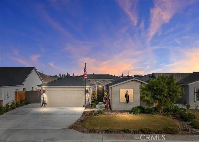 7600 Emerald Green, Bakersfield, CA 93313 - Image #1