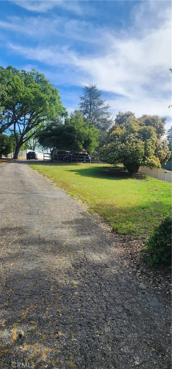 6055 Flores, Atascadero, CA 93422