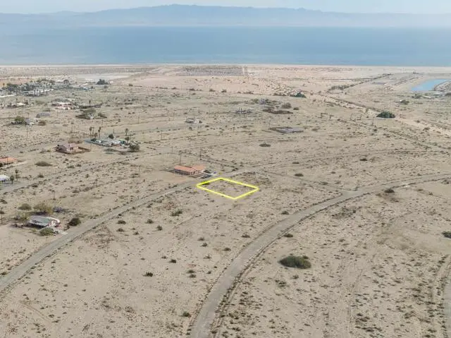 1071 Sea Wind Avenue, Salton City, CA 92274 - #2