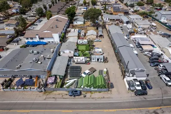 8922 Troy St, Spring Valley, CA 91977