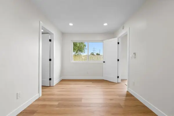 5061 Canosa Ave, San Diego, CA 92117