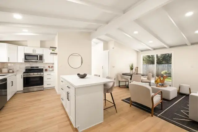 4774 Chickasaw Court, San Diego, CA 92117 - Image #2