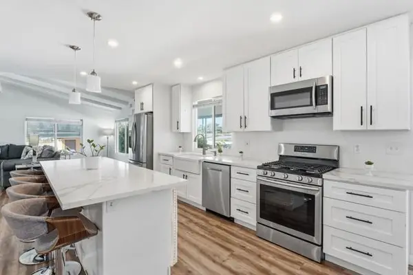 1195 La Moree #98, San Marcos, CA 92078