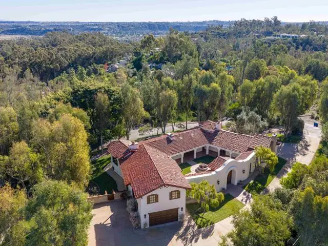 5443 Calzada Del Bosque, Rancho Santa Fe, CA 92067 - #3