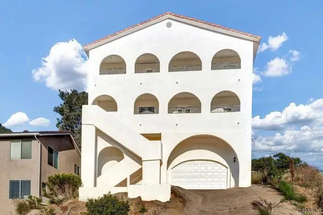 1621 Coronado Ave, Spring Valley, CA 91977 - #1