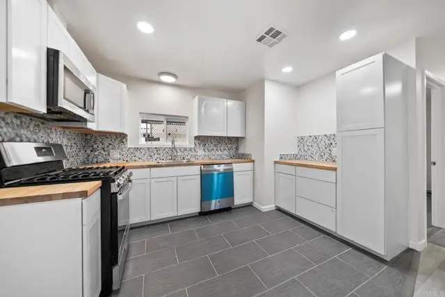 5001 W Florida Avenue #SPC 129, Hemet, CA 92545 - Image #2