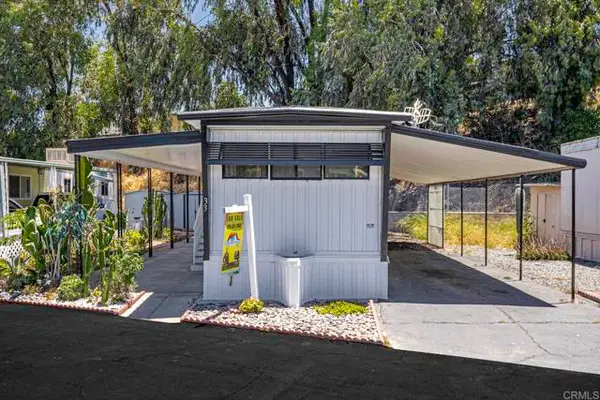 351 E Bradley Avenue #SPC 33, El Cajon, CA 92021