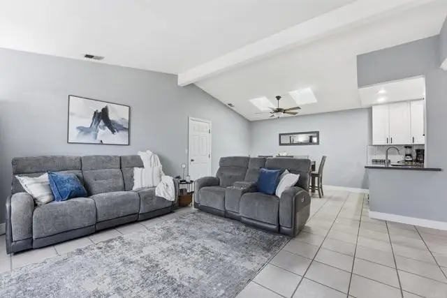 141 Belfast, Escondido, CA 92027 - Image #2