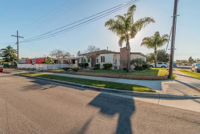 904 12th Street, Imperial Beach, CA 91932 - Image #3