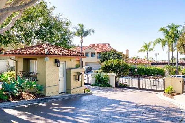 1465 Caminito Solidago, La Jolla, CA 92037 - Image #3