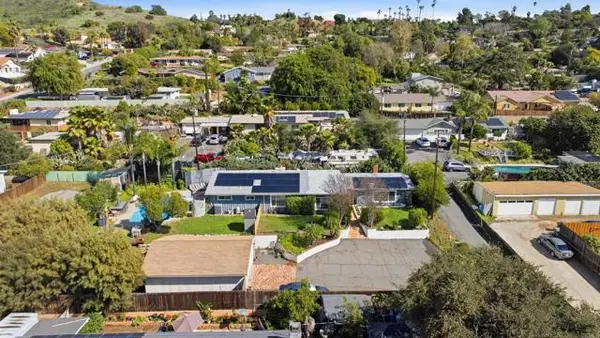 1650 N Broadway, Escondido, CA 92026