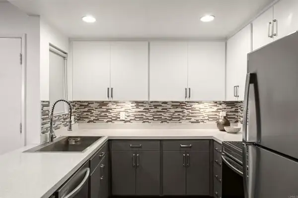 475 N Midway Drive #117, Escondido, CA 92027