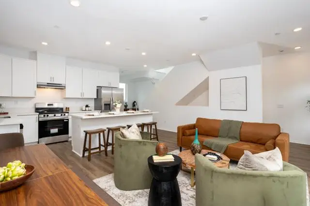 4978 Ocean View Boulevard, San Diego, CA 92113 - #2