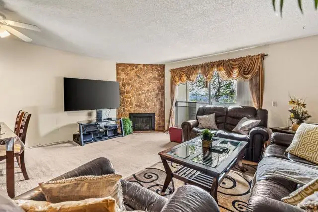 276 S Pierce Street, El Cajon, CA 92020 - #2