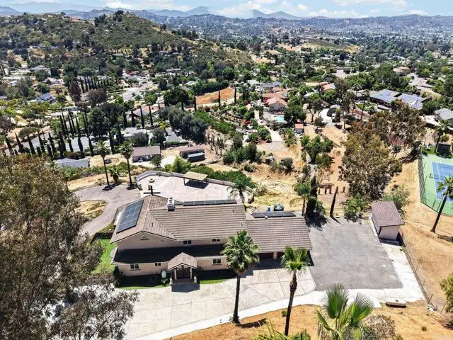 1710 Lotus Lane, El Cajon, CA 92021 - #3