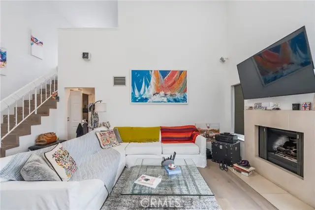 432 S Hamel Road #302, Los Angeles, CA 90048 - Image #3