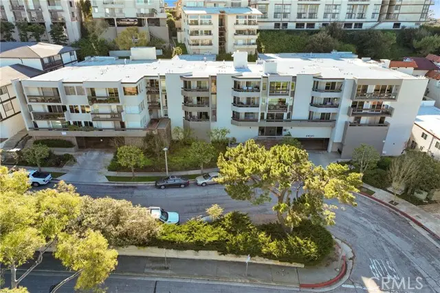 28121 Highridge Road #402, Rolling Hills Estates, CA 90275 - Image #3