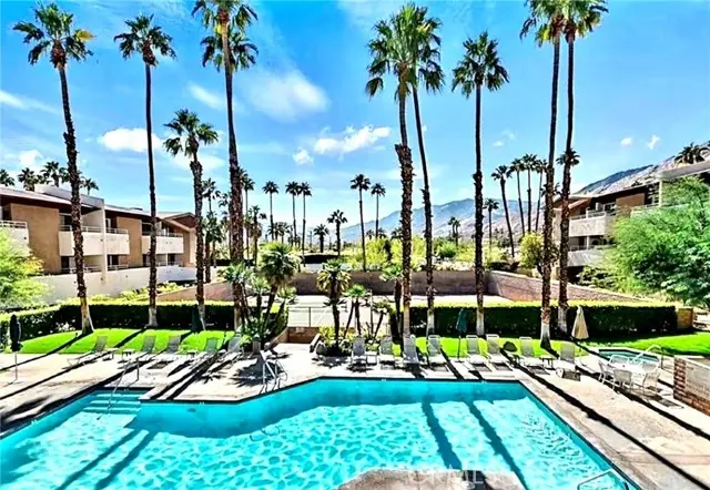 467 S Calle El Segundo #D3, Palm Springs, CA 92262 - #2