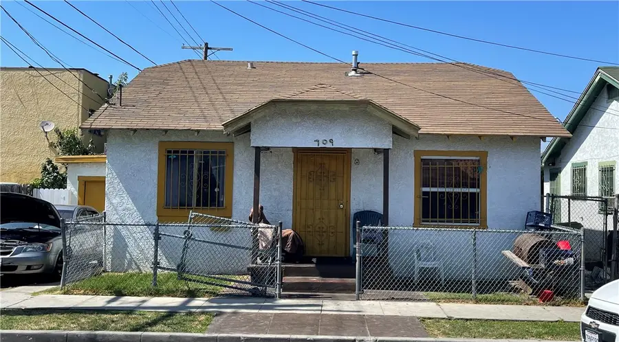 701 W 66th Street, Los Angeles, CA 90044 - Image #3