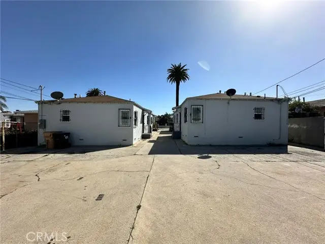 1315 W 102nd Street, Los Angeles, CA 90044 - Image #3