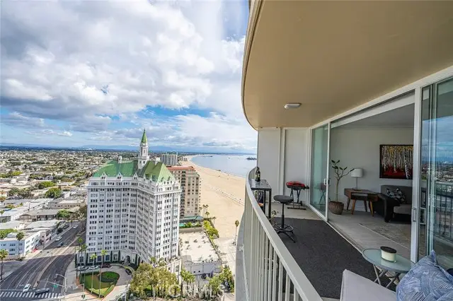 700 E Ocean Boulevard #3003, Long Beach, CA 90802 - Image #1