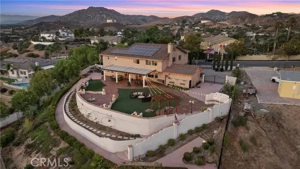 1104 Thoroughbred Lane, Norco, CA 92860