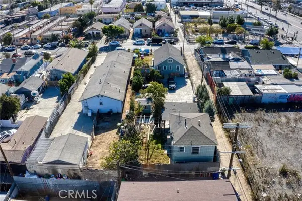 947 81, Los Angeles, CA 90044