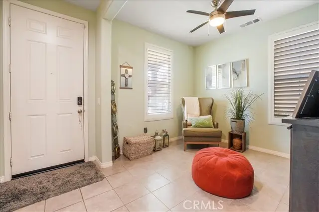 27323 Ardella Place, Santa Clarita, CA 91350 - Image #2