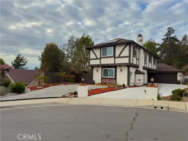 329 Nicole Drive, Vista, CA 92084