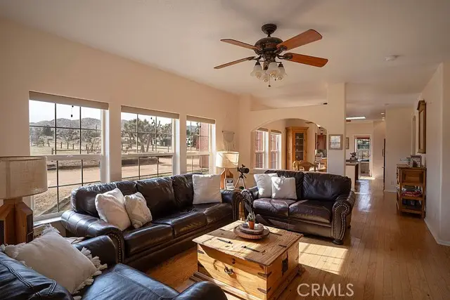 2995 Ox Yoke, Pioneertown, CA 92268 - Image #2