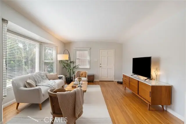 235 Termino Ave #1, Long Beach, CA 90803 - Image #2