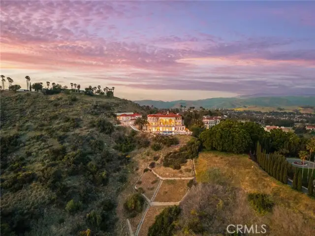 10219 Sunrise Lane, North Tustin, CA 92705 - Image #3