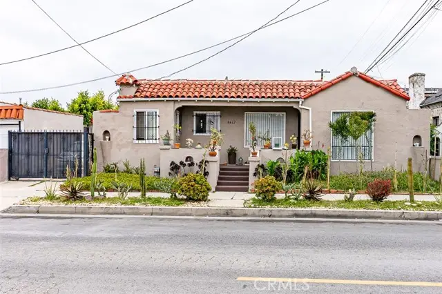 8462 S Denker Avenue, Los Angeles, CA 90047 - Image #1