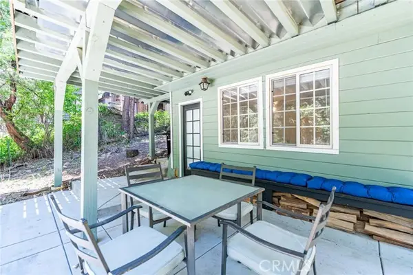 23120 Sycamore Lane, Crestline, CA 92325