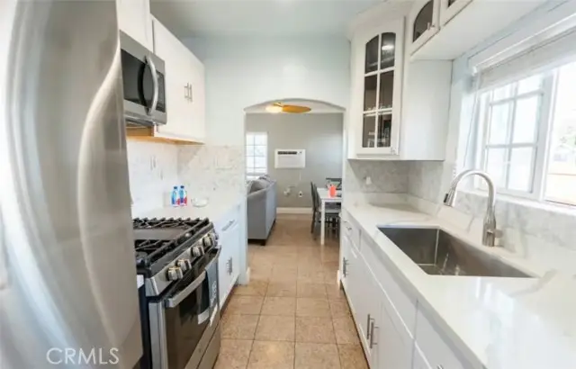 1390 Gundry Avenue, Long Beach, CA 90813 - #2