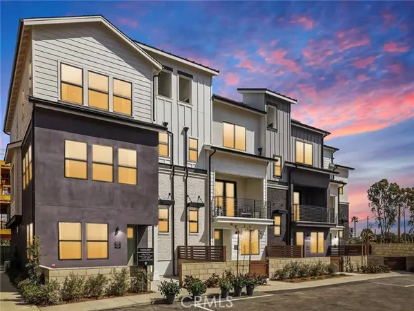 19061 Main Street #101, Huntington Beach, CA 92648