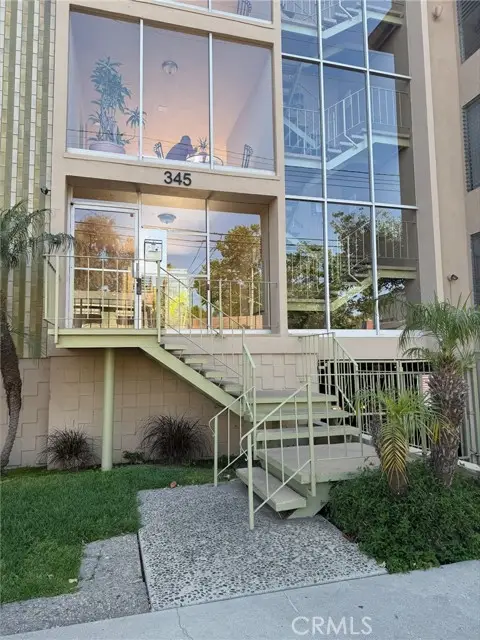 345 Wisconsin Avenue #104, Long Beach, CA 90814 - Image #1