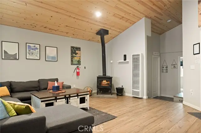 40224 Mahanoy Lane, Big Bear Lake, CA 92315 - Image #3