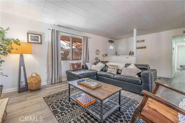 410 Oriole Drive, Big Bear Lake, CA 92315 - Image #2