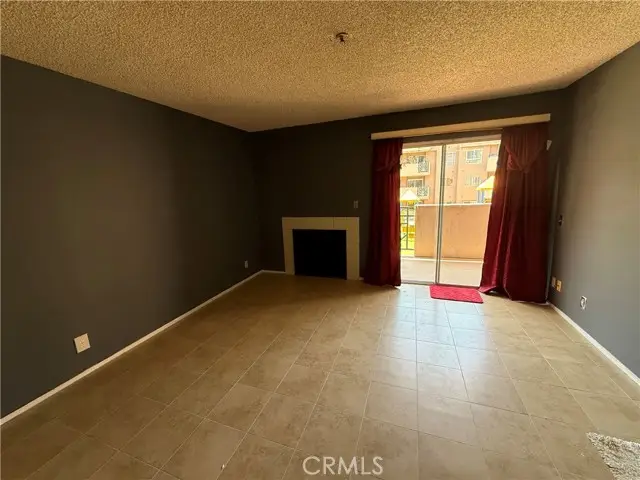 450 E 4th Street #207, Santa Ana, CA 92701 - Image #3