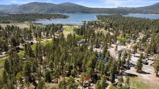 39989 Hillcrest Drive, Big Bear Lake, CA 92315 - Image #2