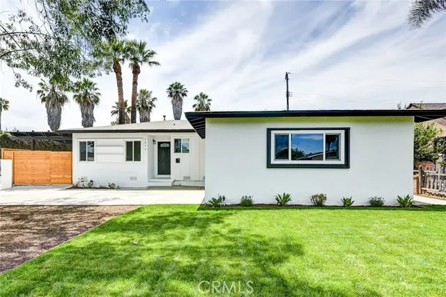 1613 S Roosevelt Avenue, Fullerton, CA 92832 - Image #3