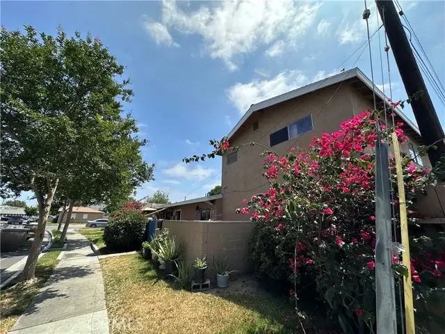 611 E Eton Place, Anaheim, CA 92805 - #3