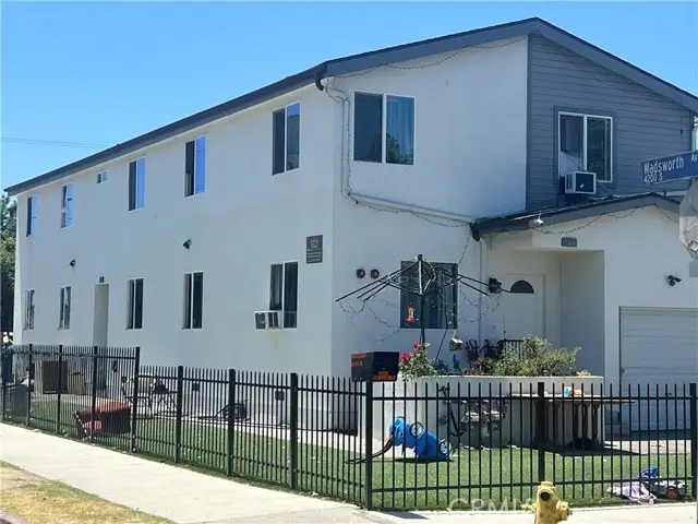 948 E 42nd Place, Los Angeles, CA 90011 - Image #2